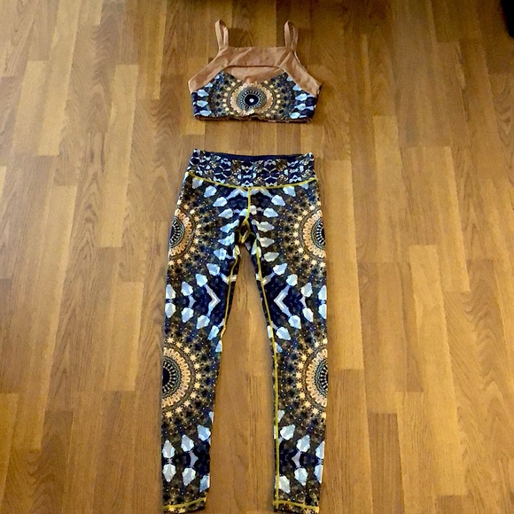 Wolven Reversible Set ☀️ Top and Leggings Size Small - Picture 7 of 9